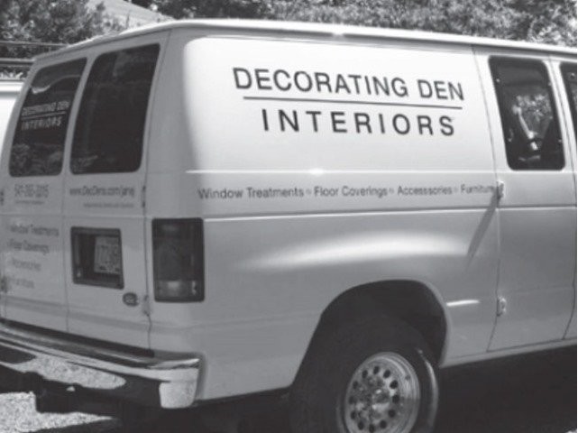 Hunter Douglas Dealer Image